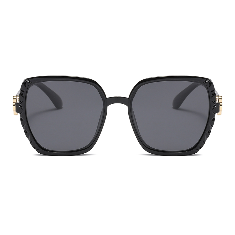 Readymade Fashion Large Frame Metal Temple Women TR90 Polarized Sunglasses #81809
